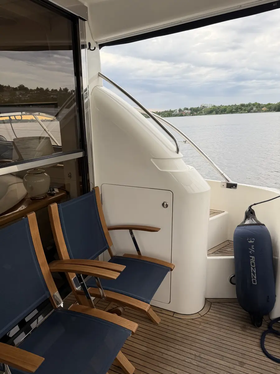 Sittplatser på akterdäck